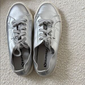 Superga Metallic Silver Lace-Up Shoes. Women’s size 35